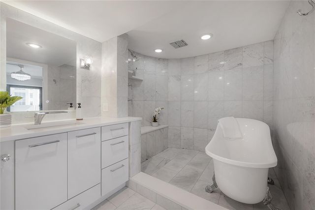 4141 BAYSHORE BOULEVARD 1003, Tampa, FL 33611