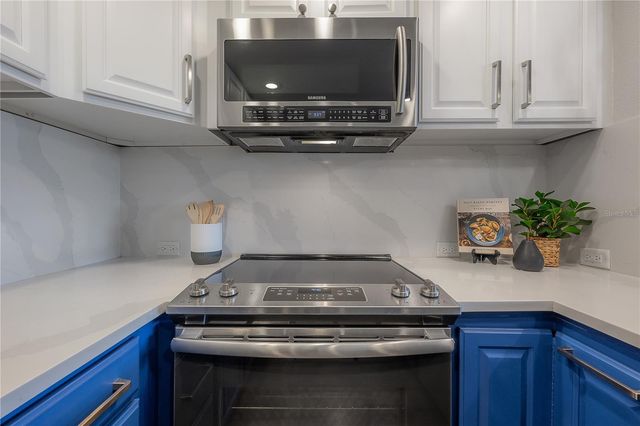 4141 BAYSHORE BOULEVARD 1003, Tampa, FL 33611