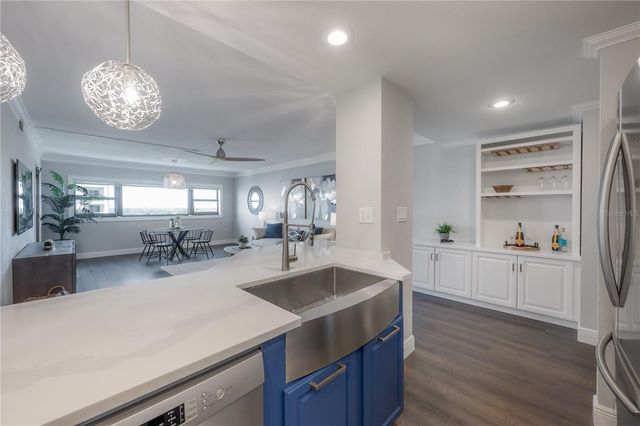 4141 BAYSHORE BOULEVARD 1003, Tampa, FL 33611
