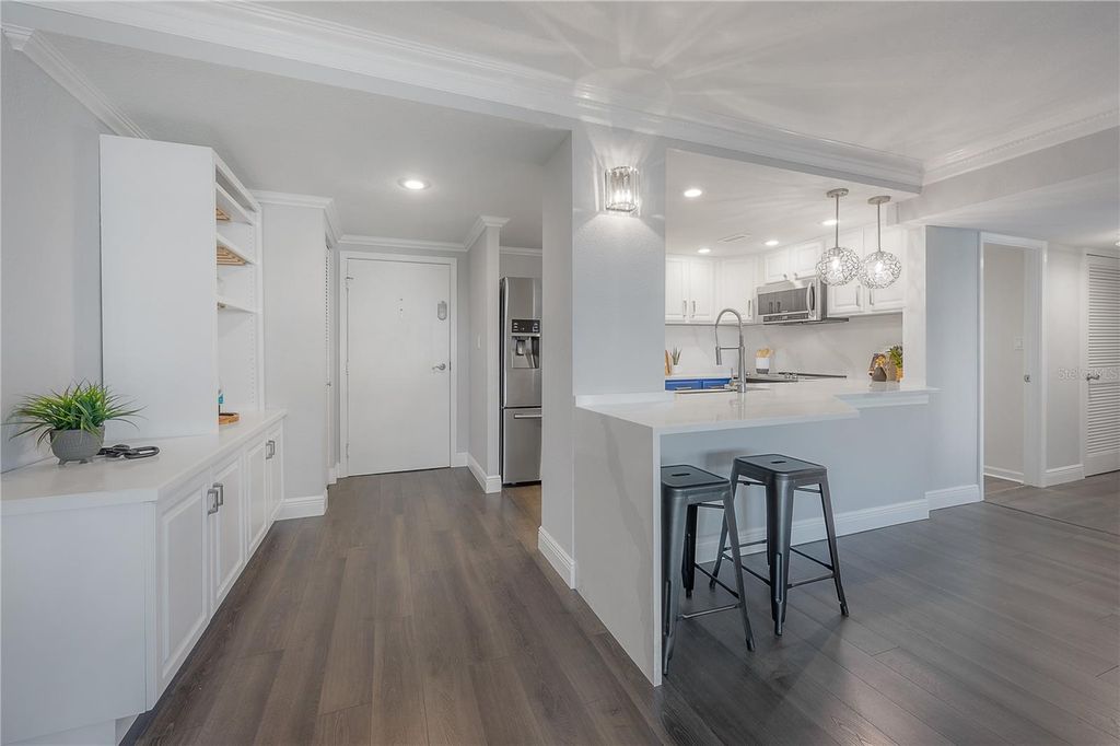 Image 12 of property listing at 4141 BAYSHORE BOULEVARD 1003, Tampa, FL 33611