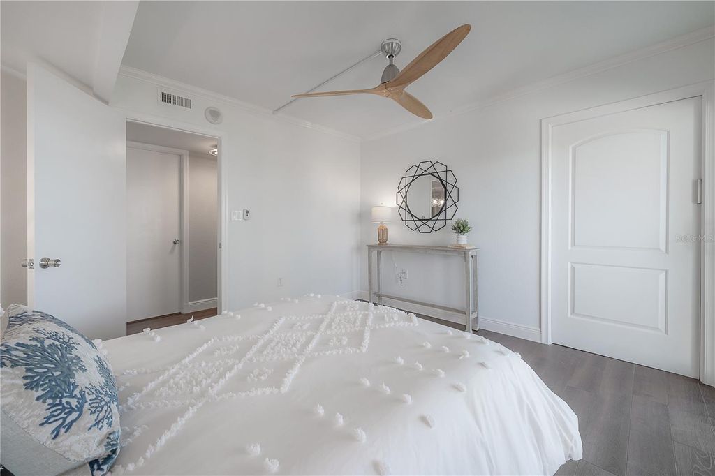 Image 48 of property listing at 4141 BAYSHORE BOULEVARD 1003, Tampa, FL 33611