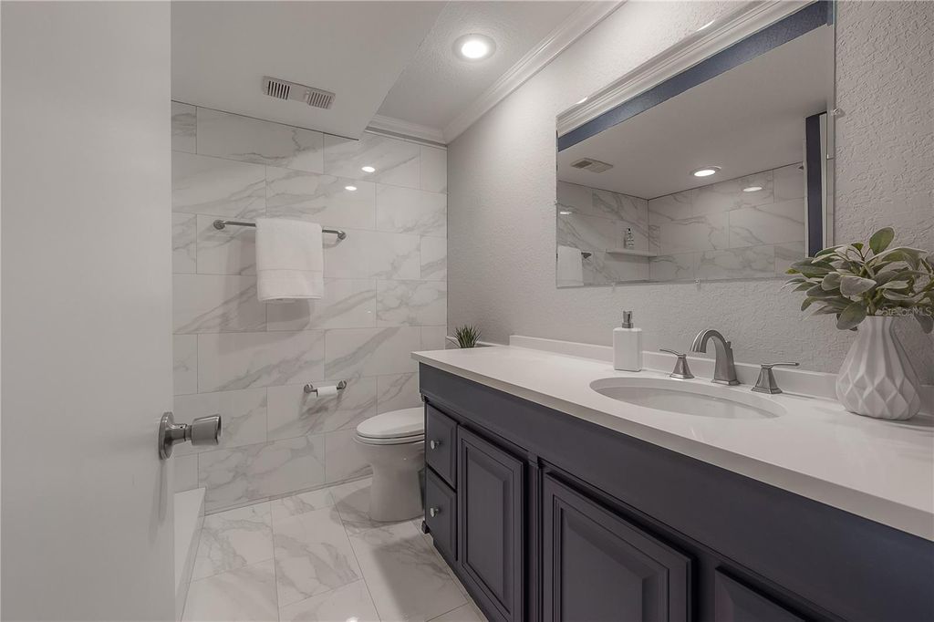 Image 51 of property listing at 4141 BAYSHORE BOULEVARD 1003, Tampa, FL 33611