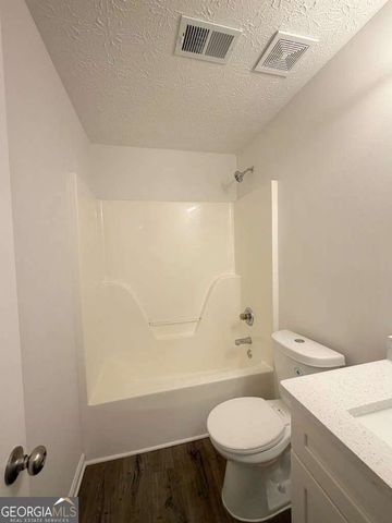 711 Cloverdale Drive, Monroe, GA 30656