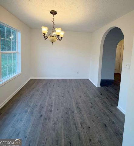 711 Cloverdale Drive, Monroe, GA 30656