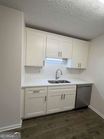 711 Cloverdale Drive, Monroe, GA 30656
