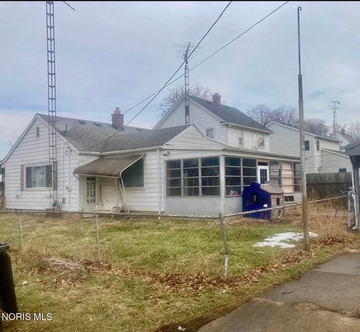 223 W Capistrano Avenue, Toledo, OH 43612