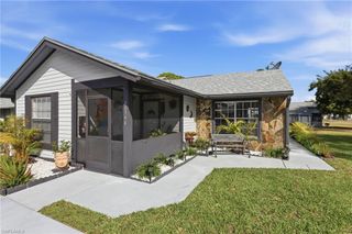 10548 Quincy CT, Lehigh Acres, FL 33936