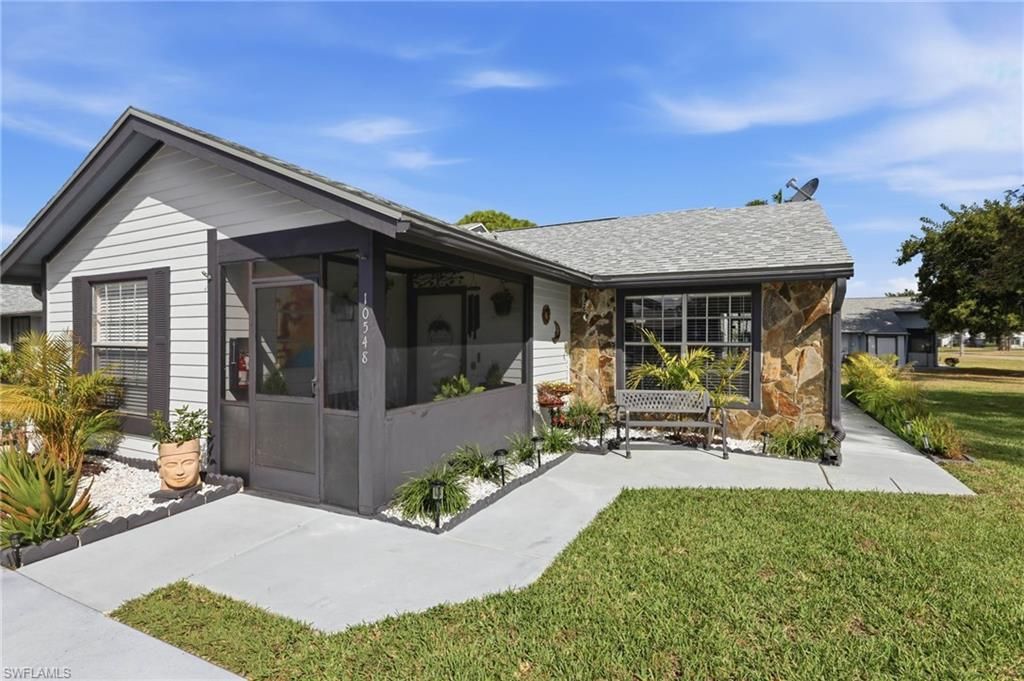 10548 Quincy CT, LEHIGH ACRES, FL 33936 — photo 2