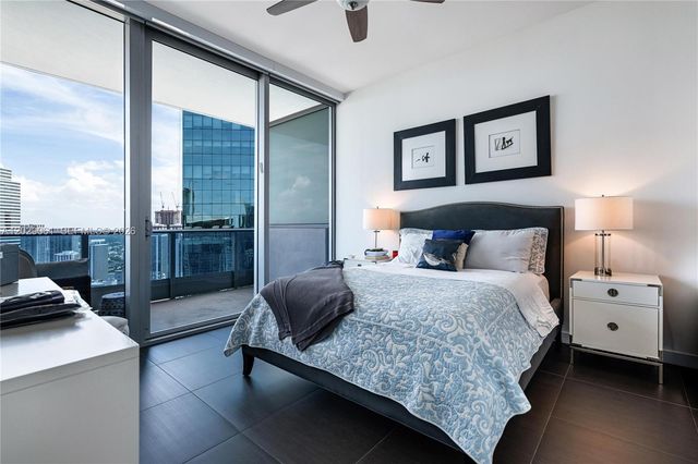200 Biscayne Boulevard Way 4812, Miami, FL 33131