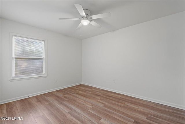 25 Sams Point Rd Apt 1C, Beaufort, SC 29907