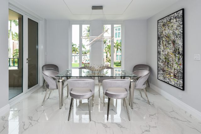 120 SE 5th Avenue, Boca Raton, FL 33432