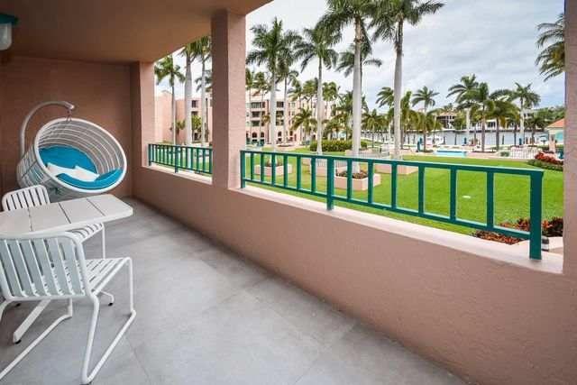 120 SE 5th Avenue, Boca Raton, FL 33432