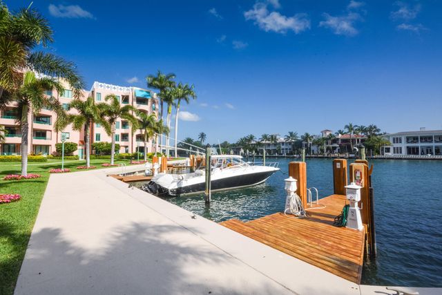 120 SE 5th Avenue, Boca Raton, FL 33432