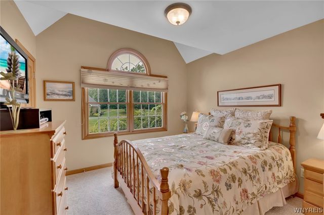 4475 Richwood Drive, Hamburg, NY 14075