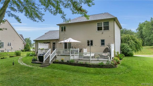 4475 Richwood Drive, Hamburg, NY 14075