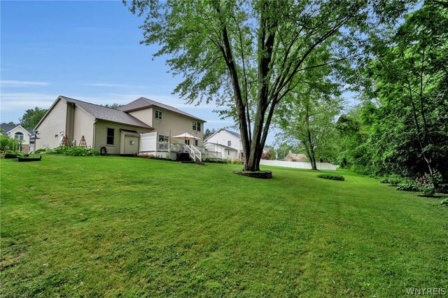 4475 Richwood Drive, Hamburg, NY 14075