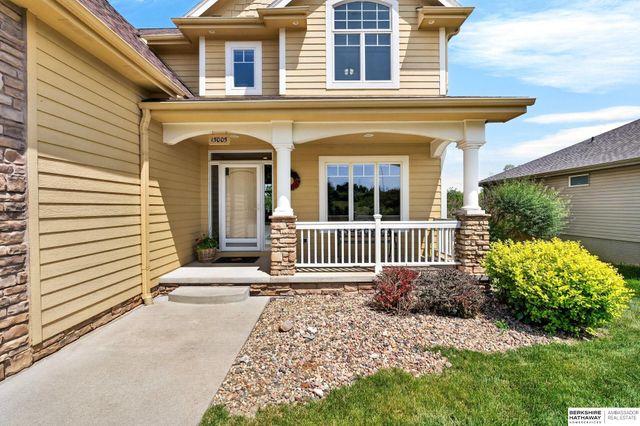 15005 S 24th Avenue, Bellevue, NE 68123