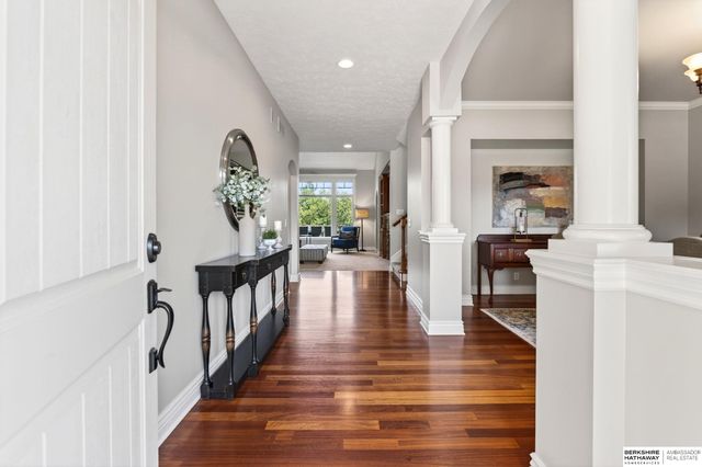 15005 S 24th Avenue, Bellevue, NE 68123