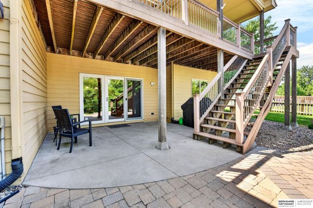 15005 S 24th Avenue, Bellevue, NE 68123