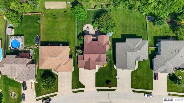 15005 S 24th Avenue, Bellevue, NE 68123
