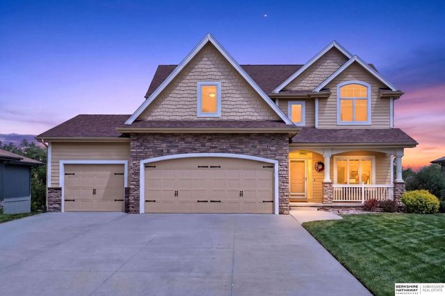 15005 S 24th Avenue, Bellevue, NE 68123