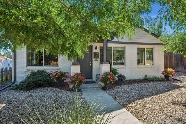 3060 Clermont Street, Denver, CO 80207