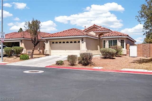 6668 Arctic Breeze Street, North Las Vegas, NV 89084