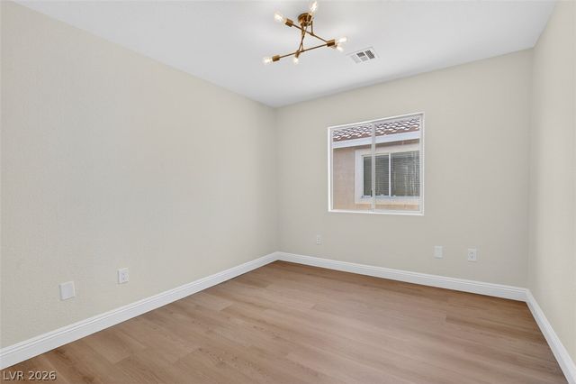 6668 Arctic Breeze Street, North Las Vegas, NV 89084