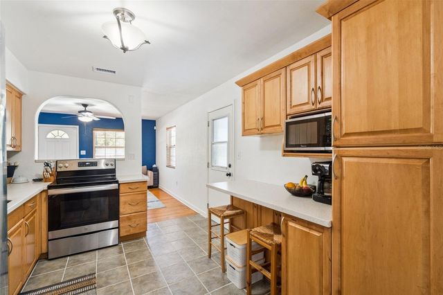 817 ROMANO AVENUE, Orlando, FL 32807