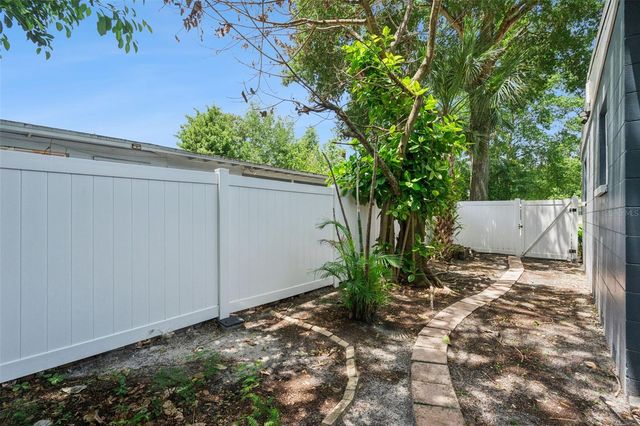 817 ROMANO AVENUE, Orlando, FL 32807