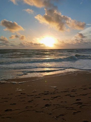 27 Vista Del Rio, Boynton Beach, FL 33426