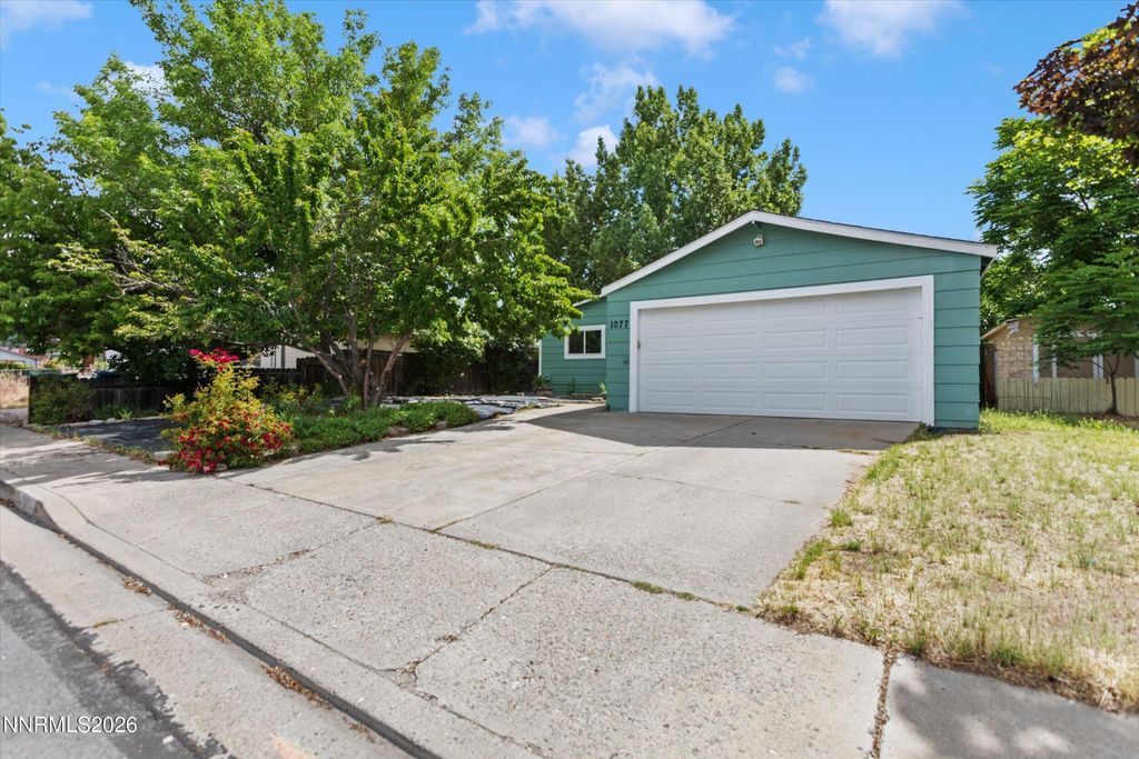 Image 1 of property listing at 1077 Jewell Avenue, Carson City, NV 89701