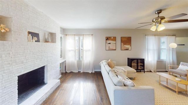 600 W 101st Terrace, Kansas City, MO 64114