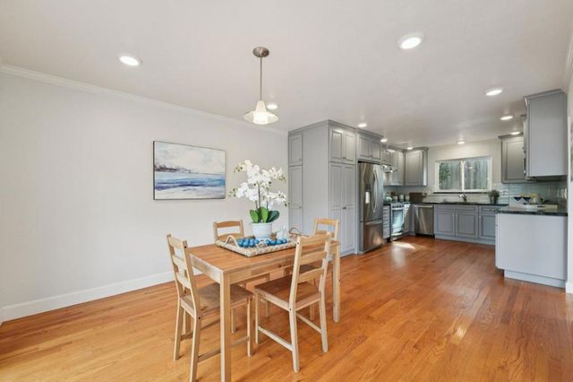 513 Encino Drive, Aptos, CA 95003