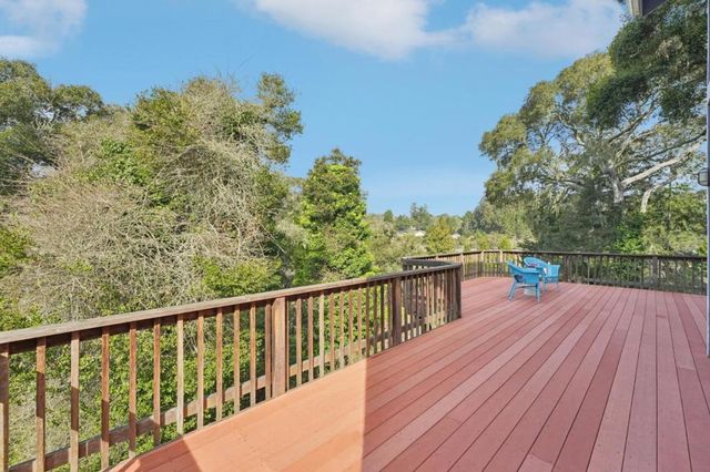 513 Encino Drive, Aptos, CA 95003