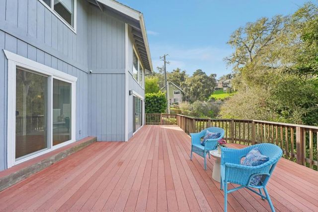 513 Encino Drive, Aptos, CA 95003