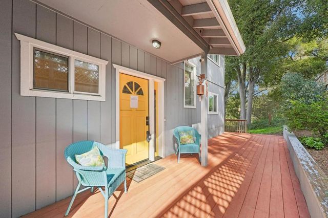 513 Encino Drive, Aptos, CA 95003