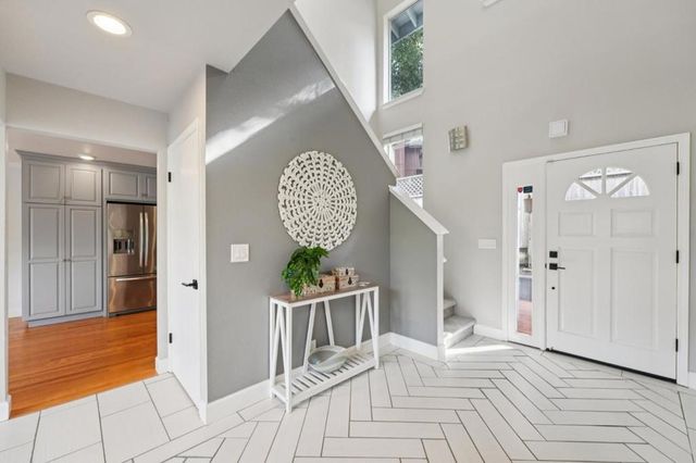 513 Encino Drive, Aptos, CA 95003