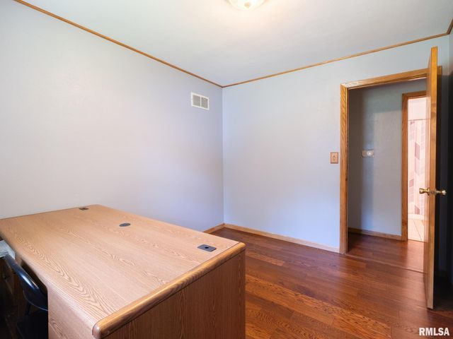 409 GEORGIA Parkway, Washington, IL 61571
