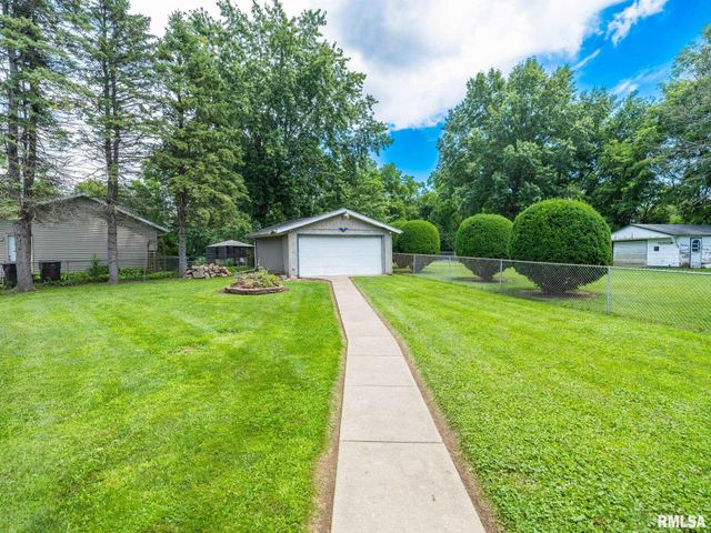 409 GEORGIA Parkway, Washington, IL 61571