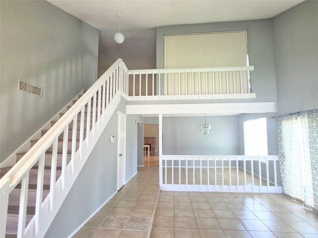 10526 Chapel Hill Drive, Houston, TX 77099