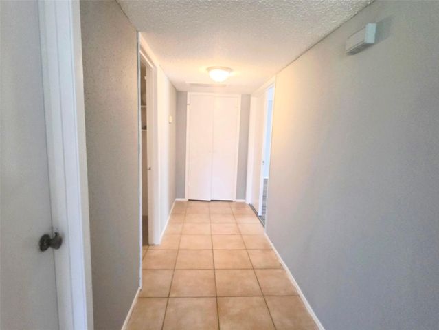10526 Chapel Hill Drive, Houston, TX 77099