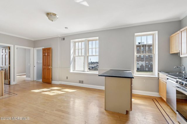 218 2nd Avenue 102E, Asbury Park, NJ 07712