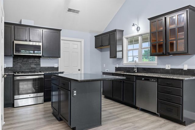 1234 County Road 135, Lincoln, TX 78948