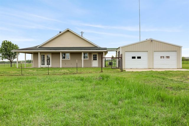 1234 County Road 135, Lincoln, TX 78948