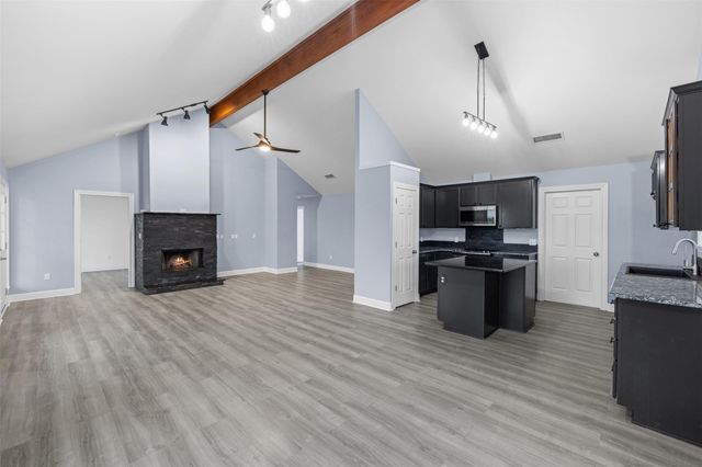 1234 County Road 135, Lincoln, TX 78948