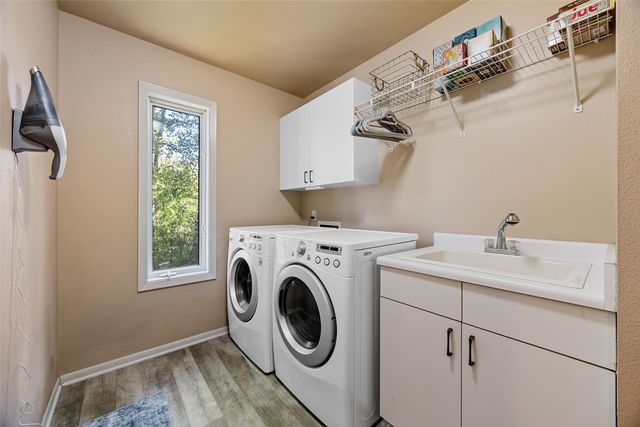 1705 12th Avenue, Coralville, IA 52241