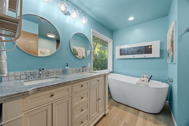 1705 12th Avenue, Coralville, IA 52241