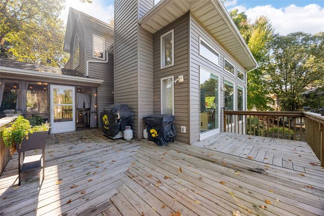 1705 12th Avenue, Coralville, IA 52241