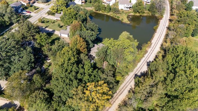 1705 12th Avenue, Coralville, IA 52241